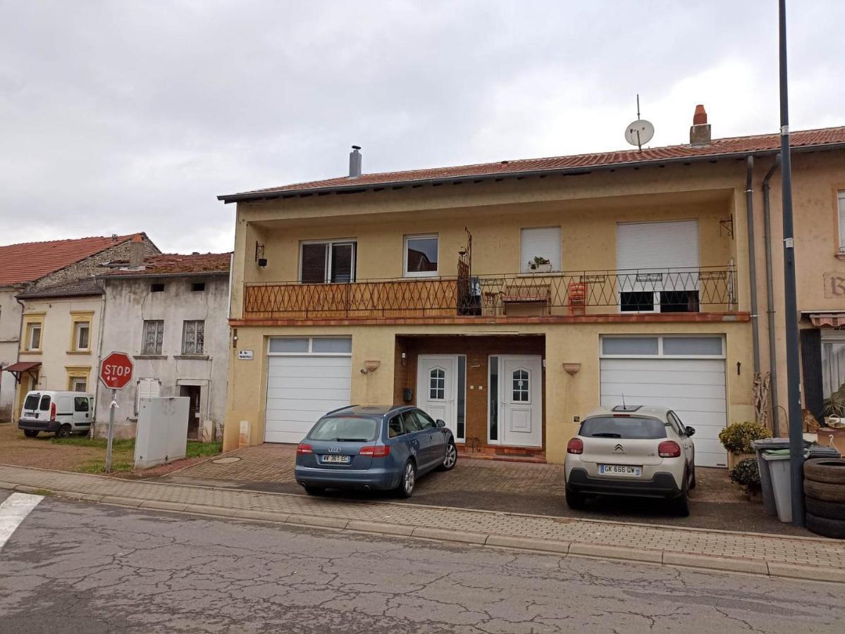 Appartement Gauche Avec Balcon Hargarten-aux-Mines エクステリア 写真